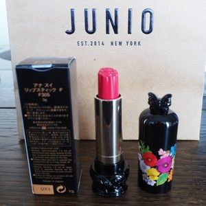 Anna Sui lipstick F-  #305
